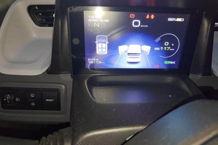 Used Wuling Hongguang MINIEV 2021 Macaron Premium Model – Lithium Iron Phosphate Odometer Close Up