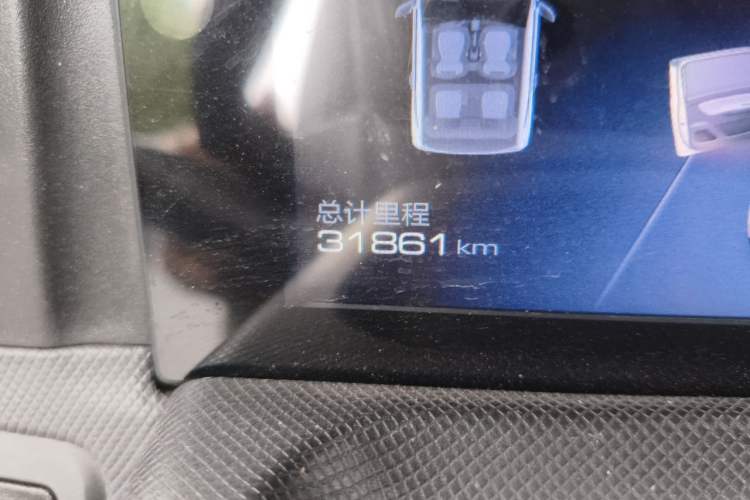 Used Wuling Hongguang MINIEV 2021 Macaron Premium Model – Lithium Iron Phosphate Odometer Close Up
