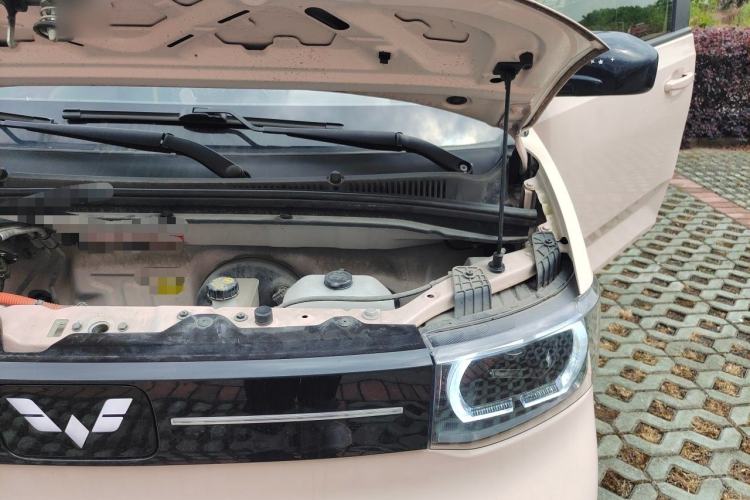 Used Wuling Hongguang MINIEV 2021 Macaron Premium Model – Lithium Iron Phosphate Engine Bay Left