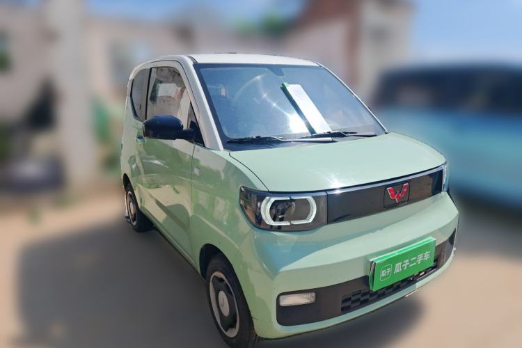 Used Wuling Hongguang MINIEV 2021 Macaron Fashion Model Lithium Iron Phosphate Front Right 45 Deg