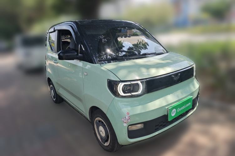 Used Wuling Hongguang MINIEV 2021 Macaron Fashion Model Lithium Iron Phosphate Front Right 45 Deg