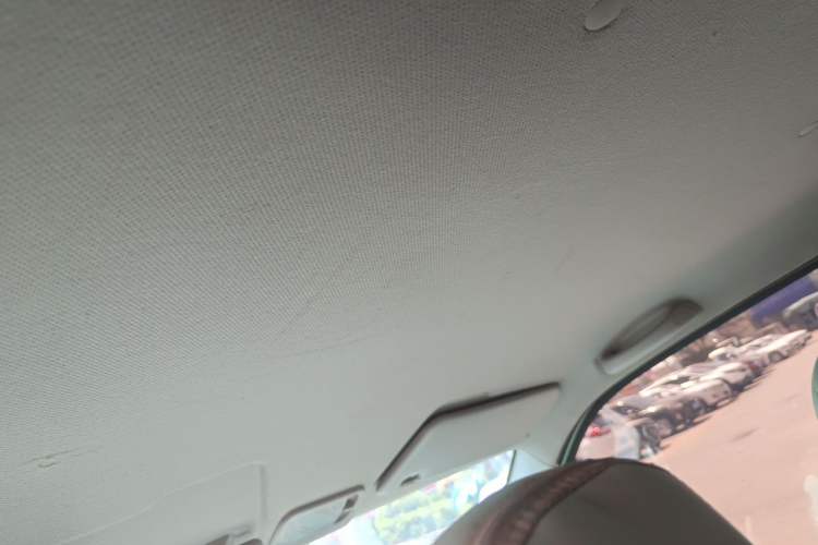 Used Wuling Hongguang MINIEV 2021 Macaron Premium Model – Lithium Iron Phosphate Headliner