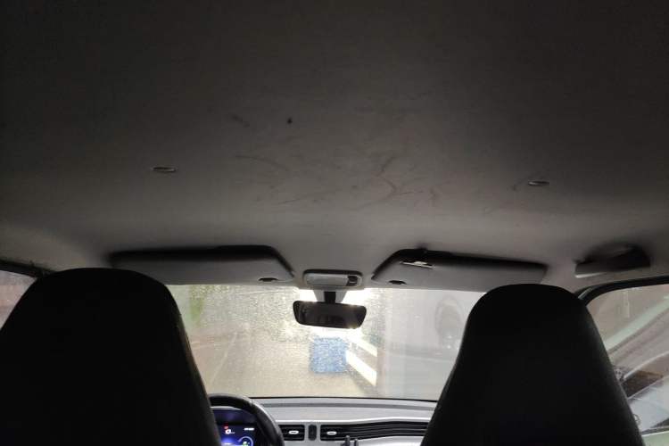 Used Wuling Hongguang MINIEV 2021 Macaron Fashion Model Lithium Iron Phosphate Headliner