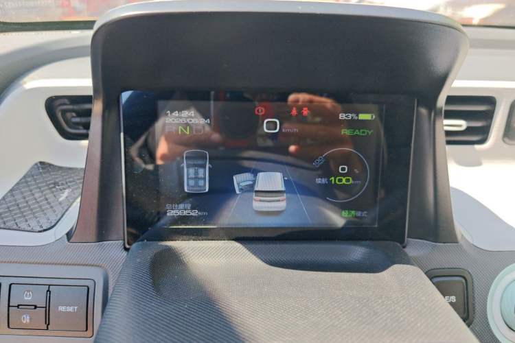 Used Wuling Hongguang MINIEV 2021 Macaron Fashion Model Lithium Iron Phosphate Instrument Cluster