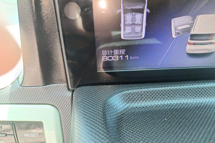Used Wuling Hongguang MINIEV 2021 Macaron Premium Model – Lithium Iron Phosphate Odometer Close Up