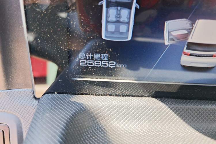Used Wuling Hongguang MINIEV 2021 Macaron Fashion Model Lithium Iron Phosphate Odometer Close Up