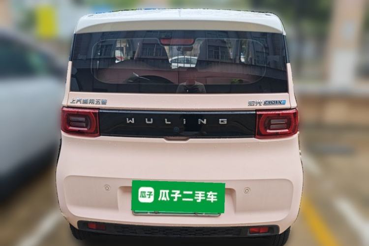 Used Wuling Hongguang MINIEV 2021 Macaron Sandwich Model 120 km Lithium Iron Phosphate Rear