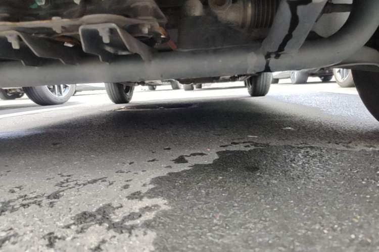 Used Wuling Hongguang MINIEV 2021 Macaron Sandwich Model 120 km Lithium Iron Phosphate Chassis Front