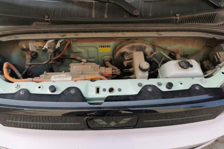Used Wuling Hongguang MINIEV 2021 Macaron Premium Model – Lithium Iron Phosphate Engine Bay