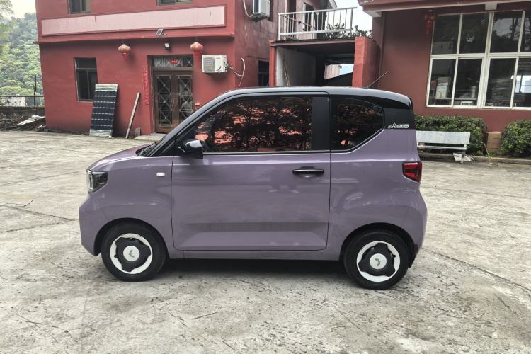 Used Wuling Hongguang MINIEV 2021 Macaron Premium Model – Lithium Iron Phosphate Exterior 5