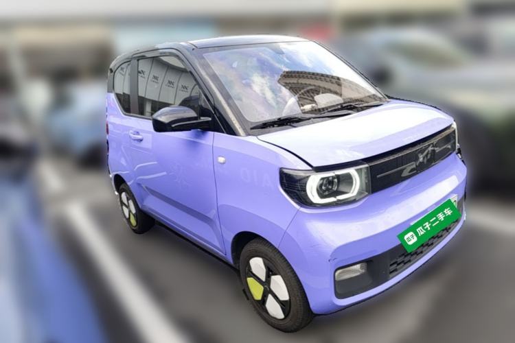 Used Wuling Hongguang MINIEV 2021 Macaron Sandwich Model 120 km Lithium Iron Phosphate Front Right 45 Deg