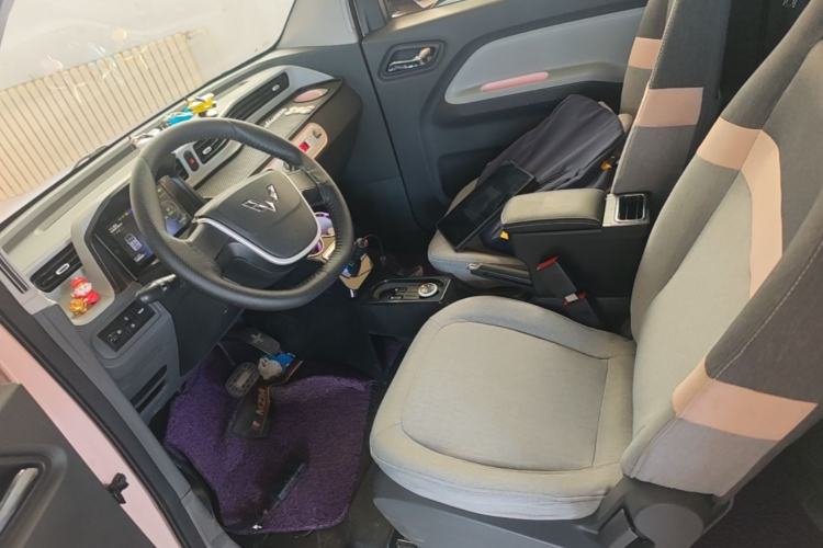 Used Wuling Hongguang MINIEV 2021 Macaron Fashion Model Lithium Iron Phosphate Left Front Seat