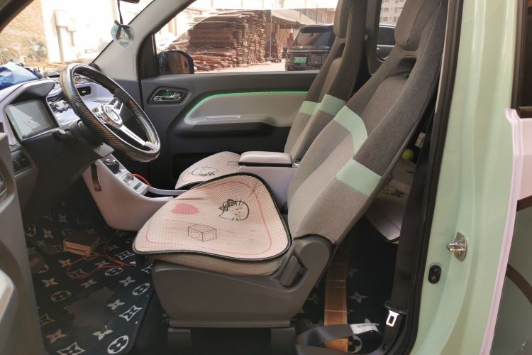 Used Wuling Hongguang MINIEV 2021 Macaron Premium Model – Lithium Iron Phosphate Left Front Seat