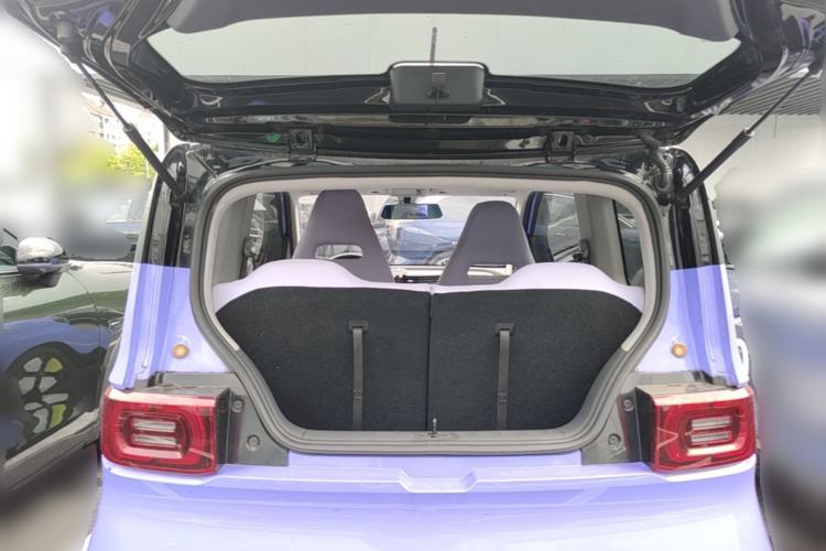 Used Wuling Hongguang MINIEV 2021 Macaron Sandwich Model 120 km Lithium Iron Phosphate Trunk