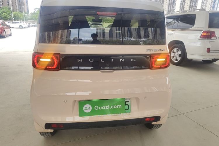 Used Wuling Hongguang MINIEV 2021 Macaron Fashion Model Lithium Iron Phosphate Rear