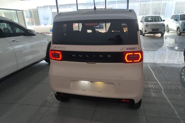 Used Wuling Hongguang MINIEV 2021 Macaron Premium Model – Lithium Iron Phosphate Rear