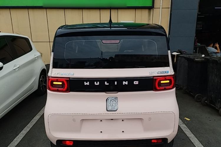 Used Wuling Hongguang MINIEV 2021 Macaron Fashion Model Lithium Iron Phosphate Rear