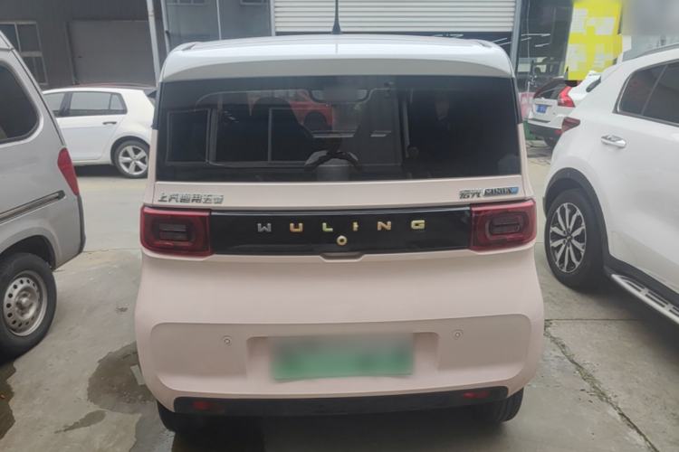 Used Wuling Hongguang MINIEV 2021 Macaron Sandwich Model 120 km Lithium Iron Phosphate Rear
