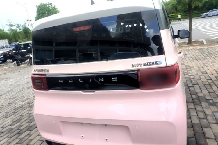 Used Wuling Hongguang MINIEV 2021 Macaron Sandwich Model 170 km Lithium Iron Phosphate Rear