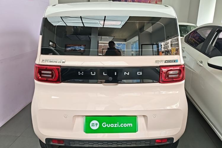 Used Wuling Hongguang MINIEV 2021 Macaron Fashion Model Lithium Iron Phosphate Rear