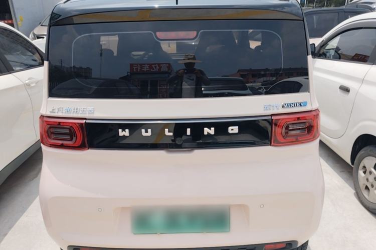 Used Wuling Hongguang MINIEV 2021 Macaron Fashion Model Lithium Iron Phosphate Rear