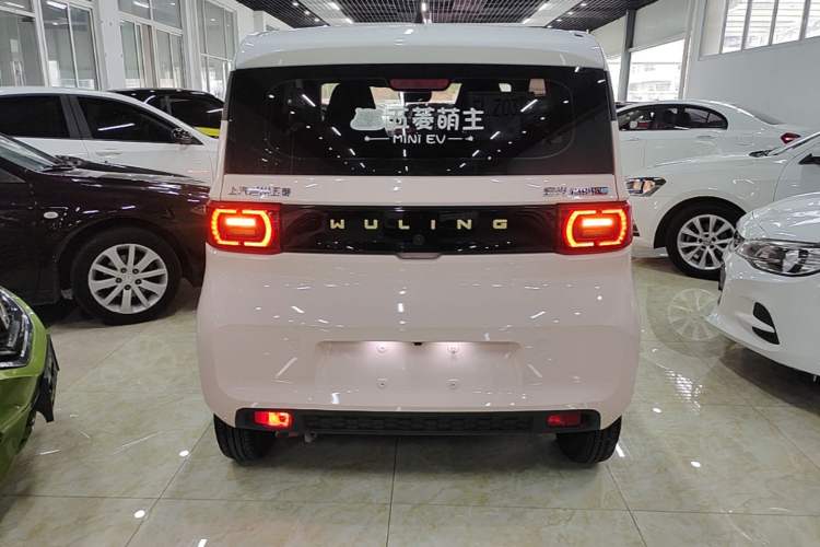 Used Wuling Hongguang MINIEV 2021 Macaron Premium Model – Lithium Iron Phosphate Rear