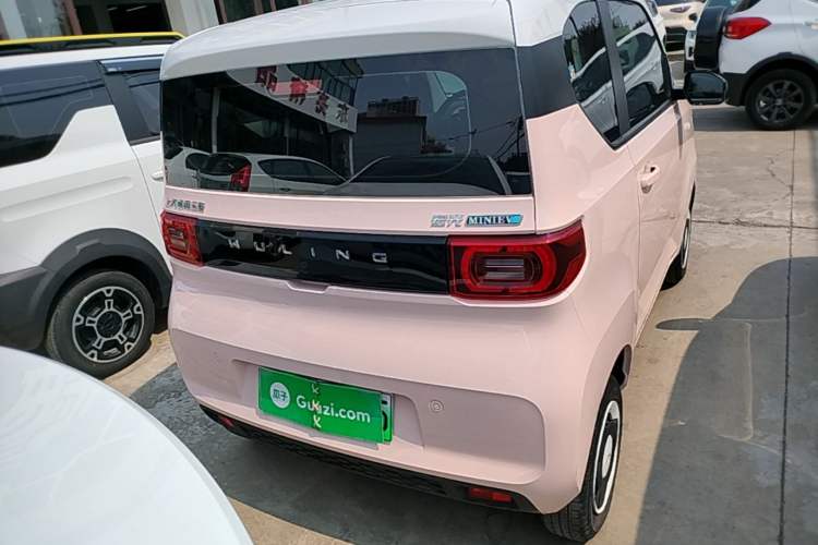 Used Wuling Hongguang MINIEV 2021 Macaron Fashion Model Lithium Iron Phosphate Rear