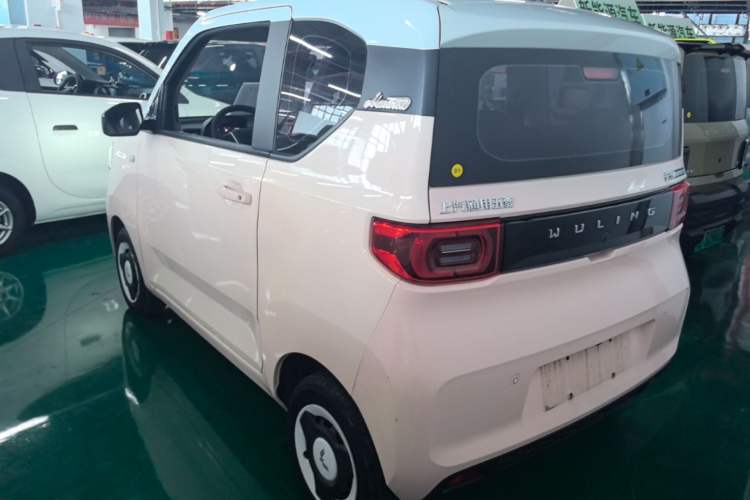 Used Wuling Hongguang MINIEV 2021 Macaron Sandwich Model 170 km Lithium Ternary Rear Left 45 Deg