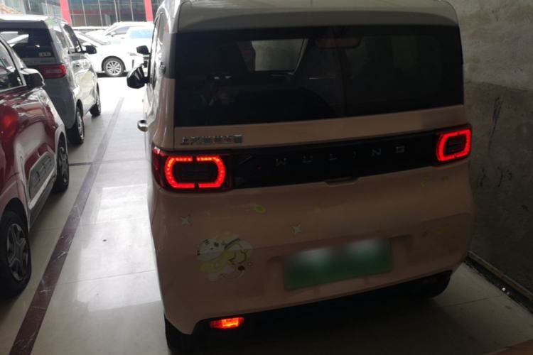 Used Wuling Hongguang MINIEV 2021 Macaron Fashion Model Lithium Iron Phosphate Rear