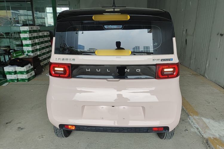 Used Wuling Hongguang MINIEV 2021 Macaron Fashion Edition Lithium-Ion Battery Rear