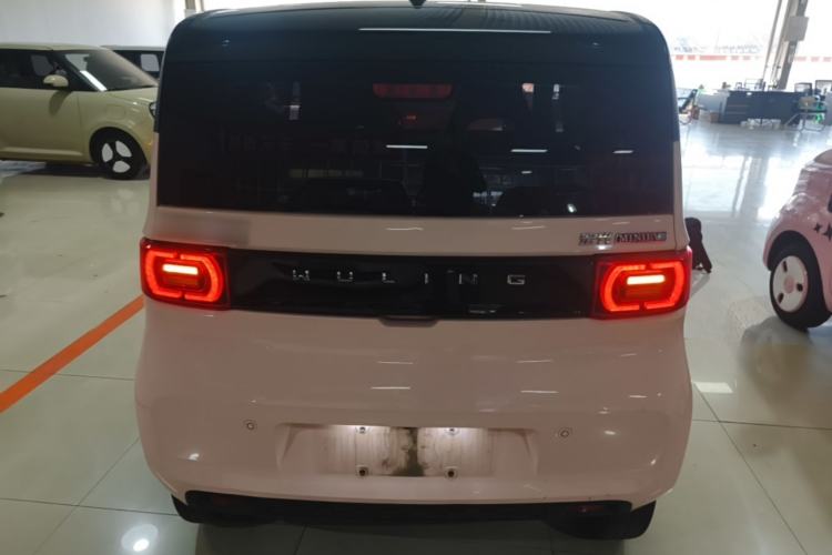 Used Wuling Hongguang MINIEV 2021 Macaron Fashion Model Lithium Iron Phosphate Rear