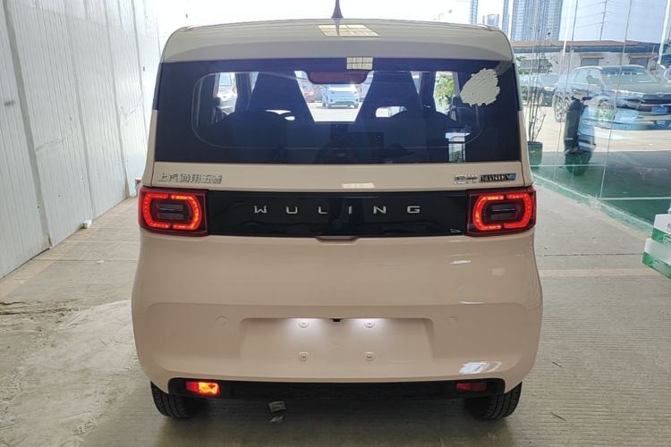 Used Wuling Hongguang MINIEV 2021 Macaron Fashion Edition Lithium-Ion Battery Rear