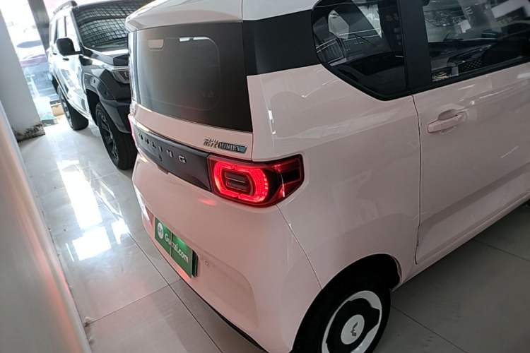 Used Wuling Hongguang MINIEV 2021 Macaron Premium Model – Lithium Iron Phosphate Rear