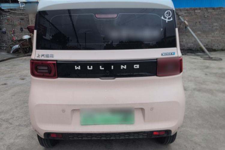 Used Wuling Hongguang MINIEV 2021 Macaron Fashion Model Lithium Iron Phosphate Rear