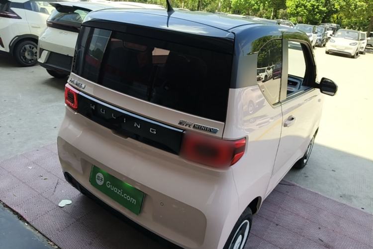 Used Wuling Hongguang MINIEV 2021 Macaron Fashion Model Lithium Iron Phosphate Rear Right 45 Deg