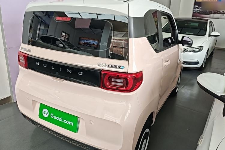 Used Wuling Hongguang MINIEV 2021 Macaron Fashion Model Lithium Iron Phosphate Rear Right 45 Deg