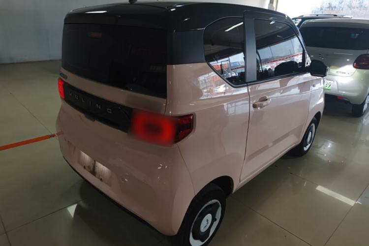 Used Wuling Hongguang MINIEV 2021 Macaron Fashion Model Lithium Iron Phosphate Rear Right 45 Deg