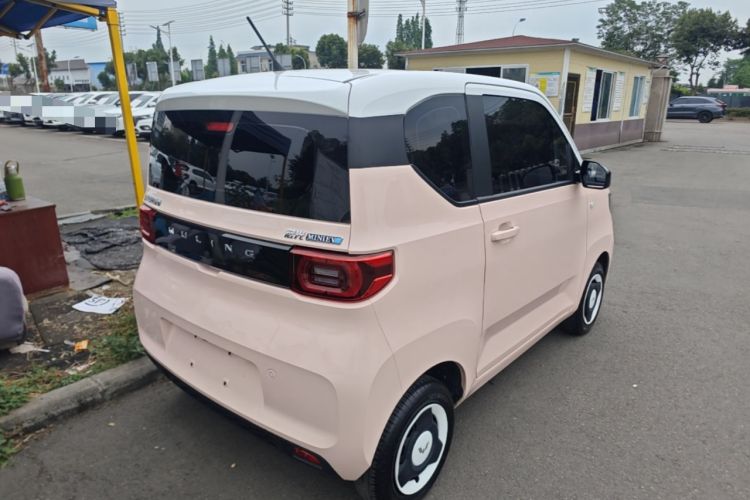 Used Wuling Hongguang MINIEV 2021 Macaron Fashion Model Lithium Iron Phosphate Rear Right 45 Deg