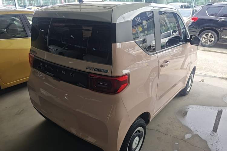 Used Wuling Hongguang MINIEV 2021 Macaron Fashion Edition Lithium-Ion Battery Rear Right 45 Deg