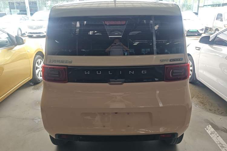Used Wuling Hongguang MINIEV 2021 Macaron Fashion Edition Lithium-Ion Battery Rear