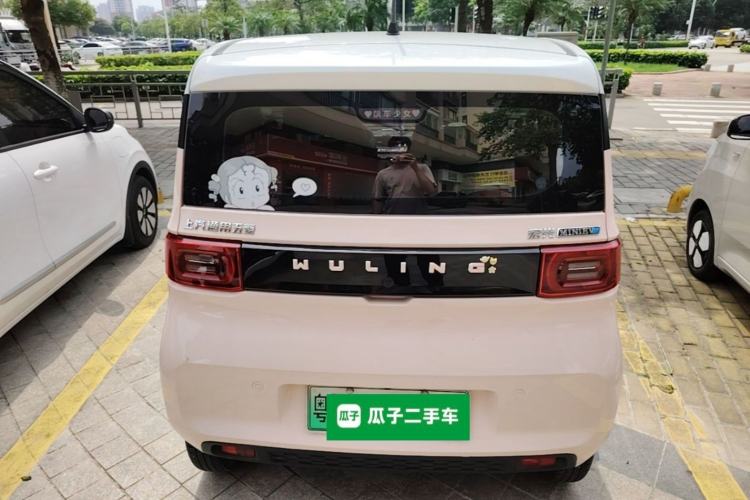 Used Wuling Hongguang MINIEV 2021 Macaron Sandwich Model 170 km Lithium Iron Phosphate Rear