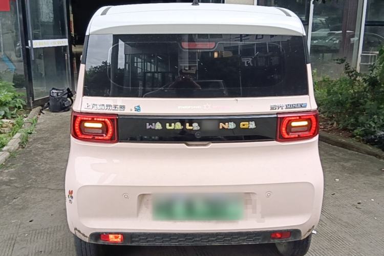 Used Wuling Hongguang MINIEV 2021 Macaron Sandwich Model 120 km Lithium Iron Phosphate Rear
