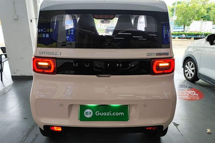 Used Wuling Hongguang MINIEV 2021 Macaron Fashion Edition Lithium-Ion Battery Rear