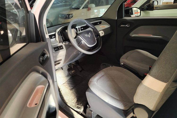 Used Wuling Hongguang MINIEV 2021 Macaron Premium Model – Lithium-NMC Driver Seat