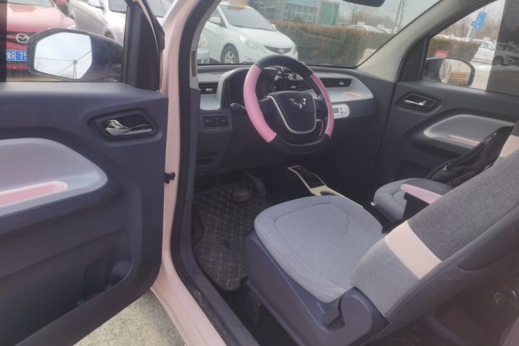 Used Wuling Hongguang MINIEV 2021 Macaron Premium Model – Lithium-NMC Driver Seat
