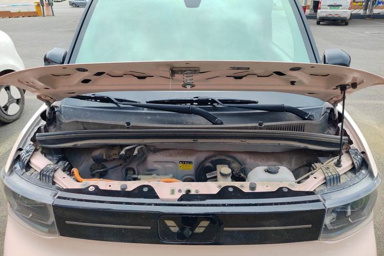Used Wuling Hongguang MINIEV 2021 Macaron Premium Model – Lithium Iron Phosphate Engine Bay