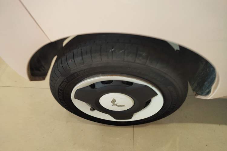 Used Wuling Hongguang MINIEV 2021 Macaron Premium Model – Lithium-NMC Exterior 4