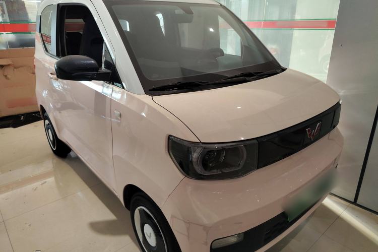 Used Wuling Hongguang MINIEV 2021 Macaron Premium Model – Lithium-NMC Front Right 45 Deg