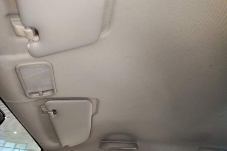 Used Wuling Hongguang MINIEV 2021 Macaron Premium Model – Lithium-NMC Headliner