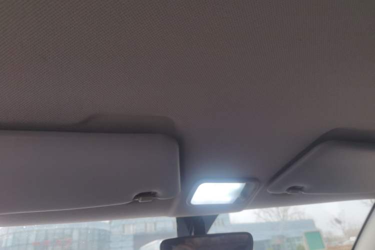 Used Wuling Hongguang MINIEV 2021 Macaron Premium Model – Lithium-NMC Headliner
